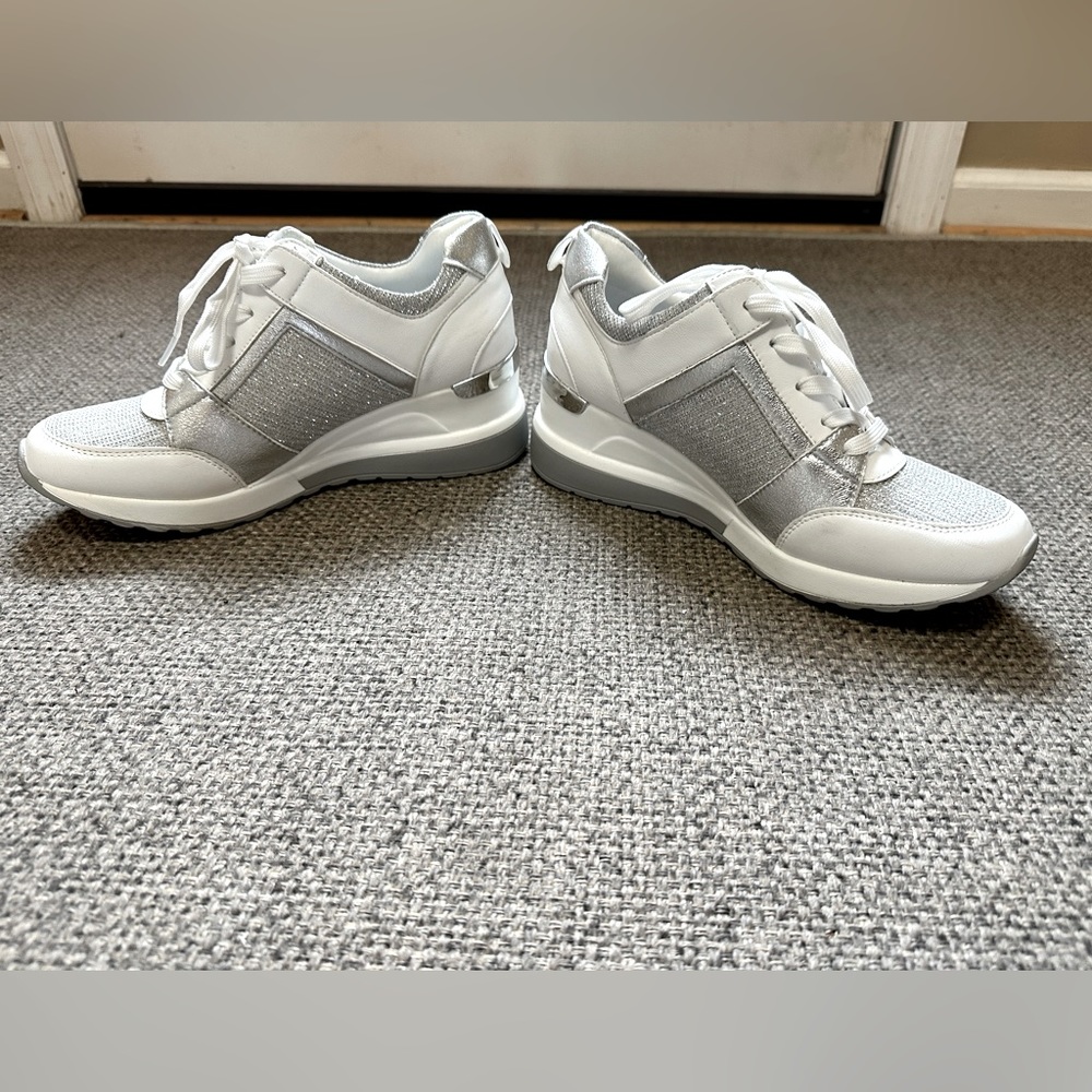 Cute wedge sneakers. Size 9. Worn once.